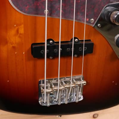 Fender Limited Edition 60th Anniversary Road Worn Jazz Bass - 3-Color Sunburst image 6