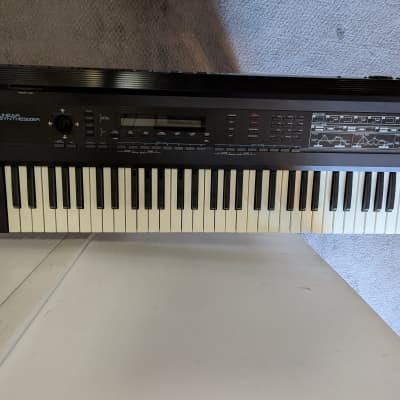 Roland D-50 61-Key Linear Synthesizer