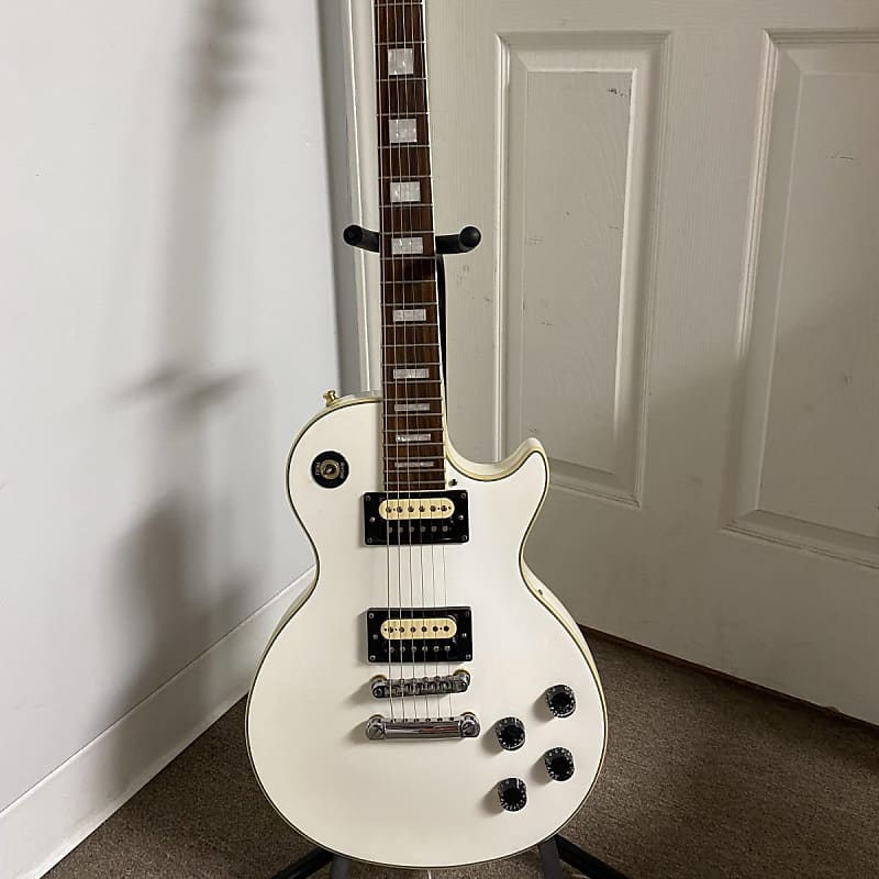 Epiphone Les Paul Custom Alpine White Reverb