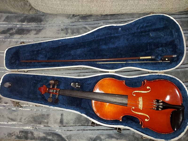 A.R. Seidel Sized 4/4 violin, Germany, 1998,  Stradivarius Copy, with Case & Bow image 1