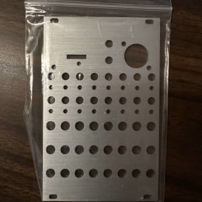 Tesseract Modular Nutella Brushed Aluminum replacement planel image 2