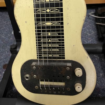 Supro/Valco Looks like a tonemaster  Mid-late 50s Yellow image 3