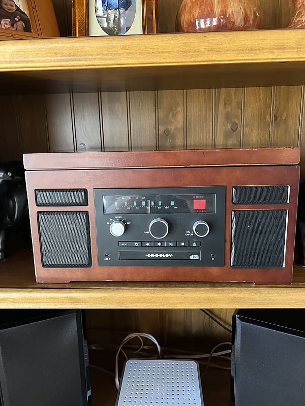 Crosley Record Player and AM/FM Stereo 20102015 Wood Reverb