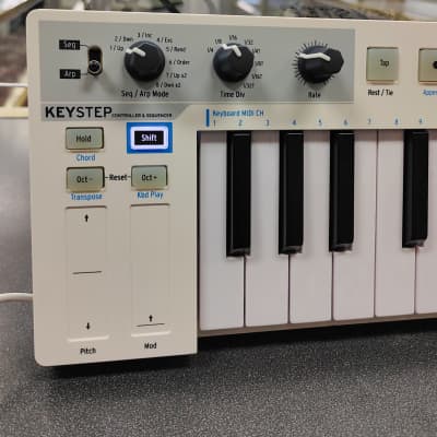 Arturia KeyStep 32-Key MIDI Controller 2017 - Present - White image 2