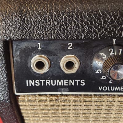 Vintage 1967 Fender Vibro Champ 6-Watt 1x8" Guitar Combo Black Panel VERY Clean Amp! image 3