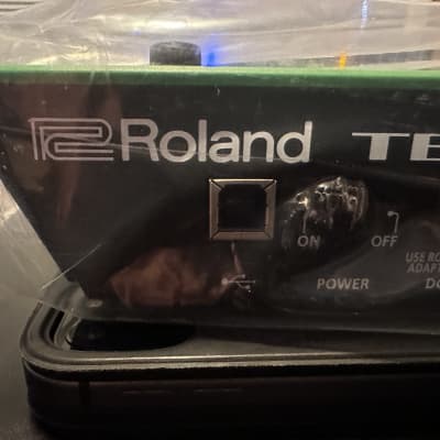 Roland AIRA TB-3 Touch Bassline Synthesizer