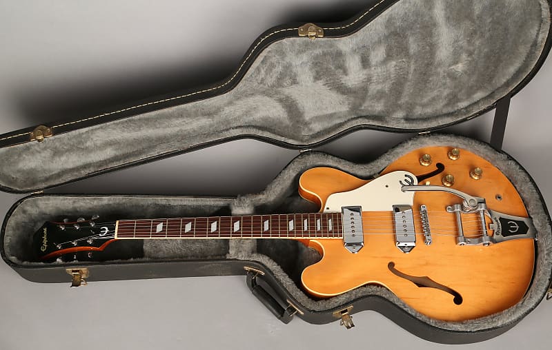 Epiphone Casino Bigsby - 1996 - Peerless Korea - Natural w Epiphone Casino Bigsby - 1996 - Peerless Korea - Natural w
