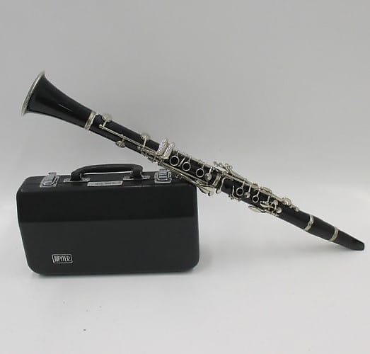 Jupiter JCL-631 Clarinet, complete with case and reeds | Reverb