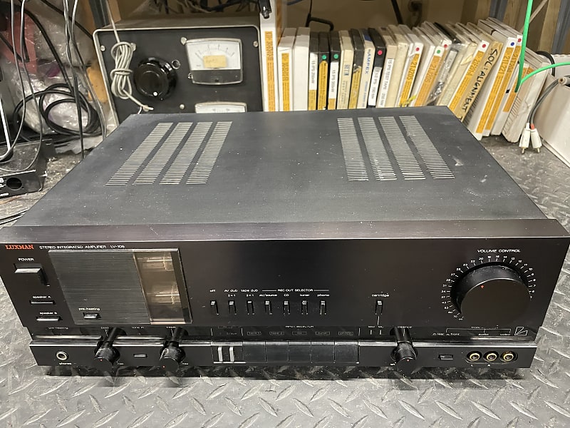 LUXMAN LV-105 TUBE/MOSFET integrated amplifier w/phono stage