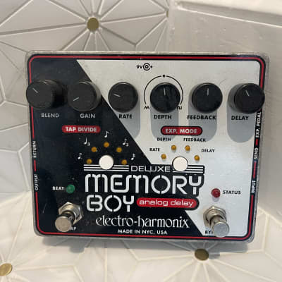 Electro-Harmonix Deluxe Memory Boy | Reverb
