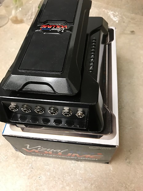 VISUAL SOUNDのVISUAL VOLUME VV10 Visual Sound Visual Volume Pedal | Sweetwater