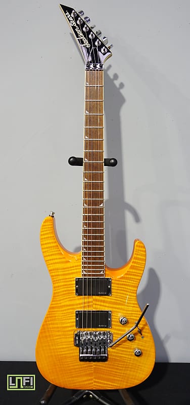 ギター Jackson Stars/ ADK-01B(Arched Dinky) 31ejCAgeFAL.jpg
