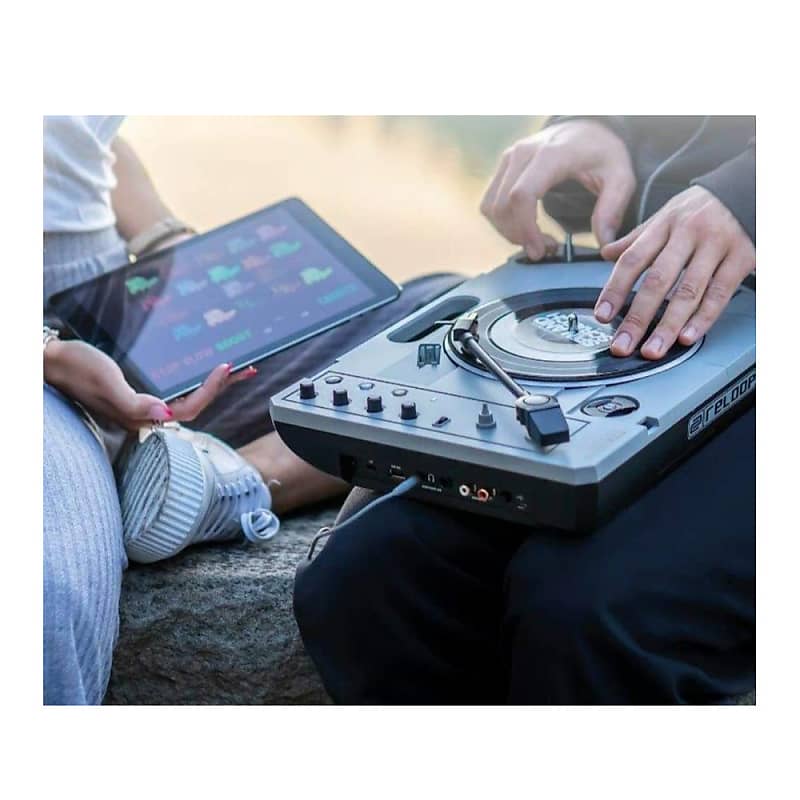 Reloop Spin Portable Turntable - OPEN FORMAT