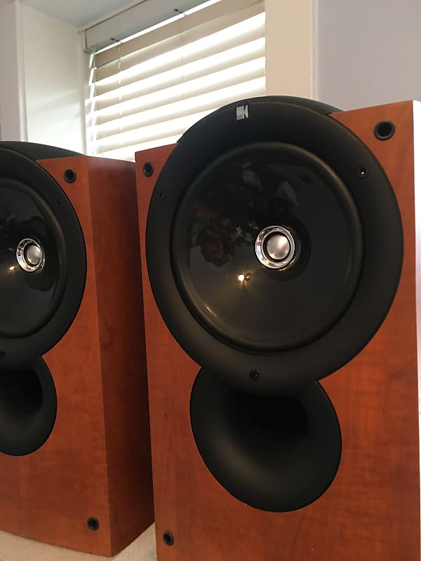 KEF KEF Q-Series Q1 Bookshelf Speakers