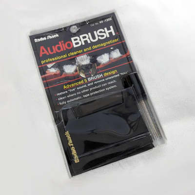 RADIO SHACK AUDIO Brush 44-1202 Pro Cleaner Demagnetizer Cassette Tape Cleaner image 1