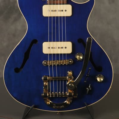 2000 Gibson Limited Edition BLUESHAWK Blue w/Maestro Vibrato for sale