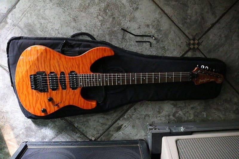 Yamaha YAMAHA PACIFICA 821 DX | Reverb Denmark