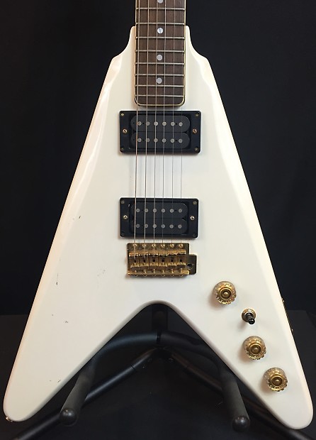 Harmony flying v for clearance sale