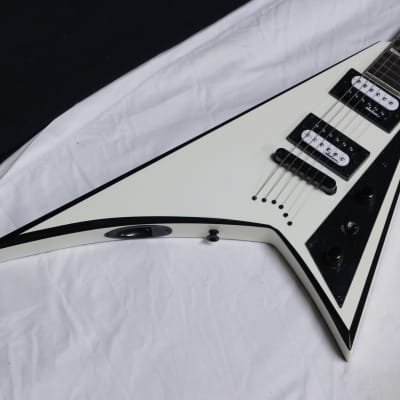 Jackson JS32T RR Randy Rhoads white V electric guitar Used 2015 image 2