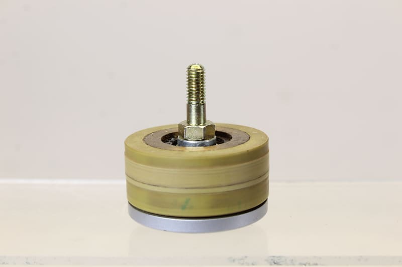 Telefunken M10 NOS pinch roller - Complete with axle and | Reverb