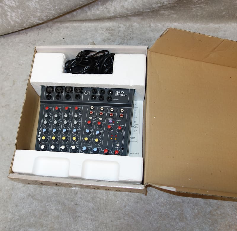 Soundcraft Spirit Folio Notepad mixer with box and power