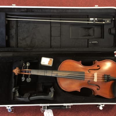 Scherl and Roth SR51E3 3/4 Student Violin Outfit image 8
