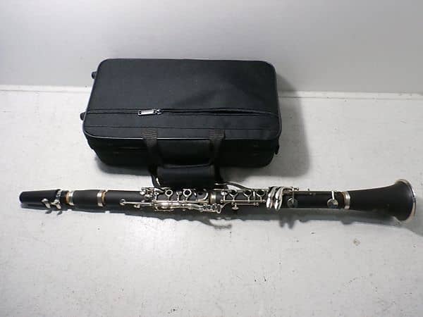 Bach BCL-105 Clarinet with case | Reverb