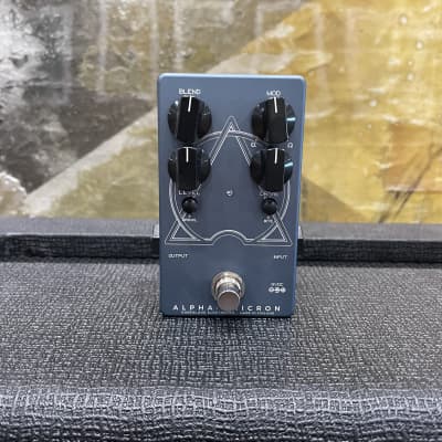 Darkglass Electronics Alpha Omicron Preamp | Reverb