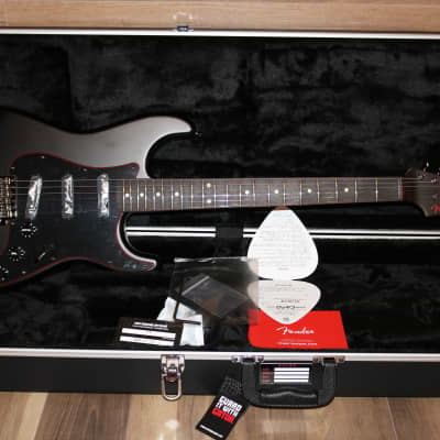 2021 Fender Japan Limited 2021 Fender Japan Limited