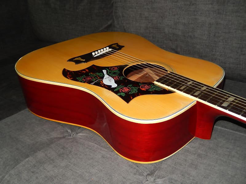 Kiso Suzuki W-65DA Quilted Maple Dove Style Acoustic Guitar