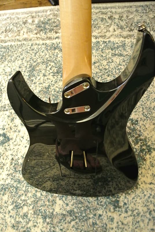 Mid-90s Black Yamaha RGX 421D FR Tremolo Super Strat HSH