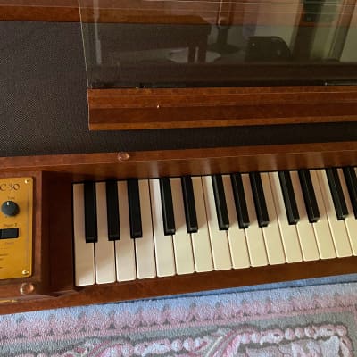 Roland Music Education - Products - C-30