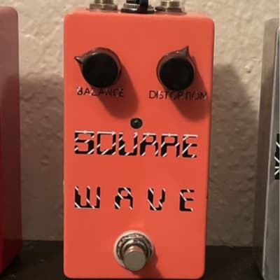 hand wired square wave clone image 1