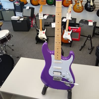 Kramer Focus VT-211S Electric Guitar W/Deluxe Bag - Purple for sale