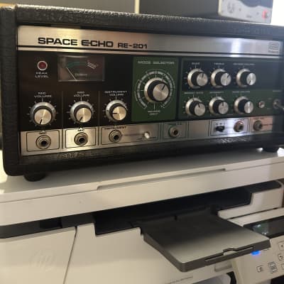 Roland RE-201 Space Echo Tape Delay / Reverb 1970s - Black