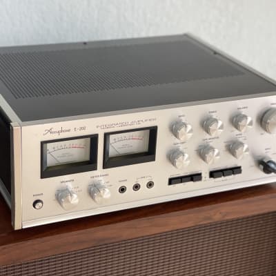 Completely Restored and Recapped Accuphase E-202 with Warranty image 8