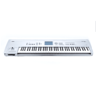 Korg Triton Pro 76-Key 62-Voice Polyphonic Workstation (1999 - 2000)