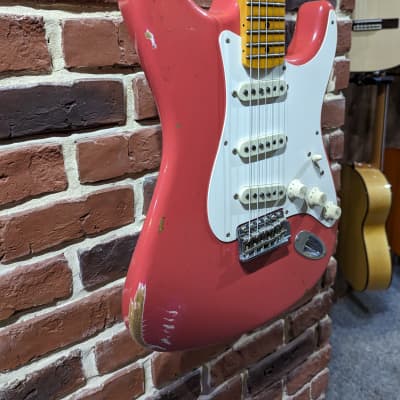 Fender  Custom Shop Stratocaster  Namm 2017 Limited Edition '56 Relic In Aged Fiesta Red image 6