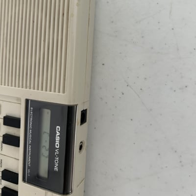 Casio VL-1 VL-Tone 29-Key Synthesizer Keyboard 1979 - 1984 - White image 6