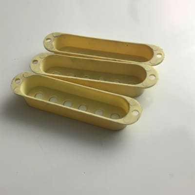 3 Genuine Fender Pure Vintage Reissue Strat Pickup Covers Relic Aged White Japan image 3