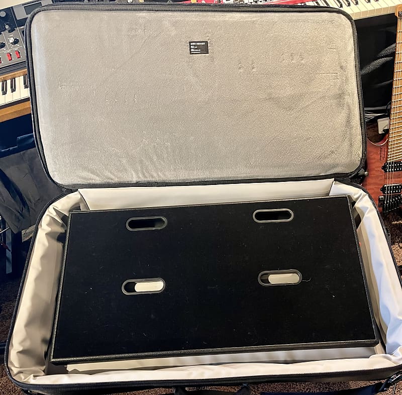 BlackBird 1530 pedal board 2019 Black Reverb