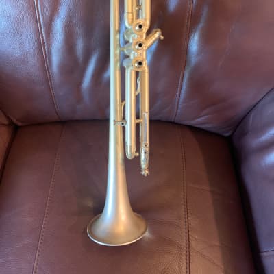 Immagine King/American Standard (Cleveland) (Rare) “Student Prince” Bb trumpet (1938) - 3