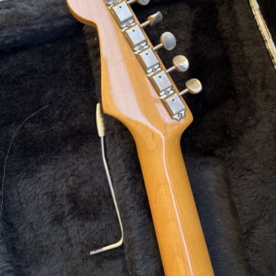 Fender American Vintage '62 Stratocaster 1985 - 1989 (Corona Plant)