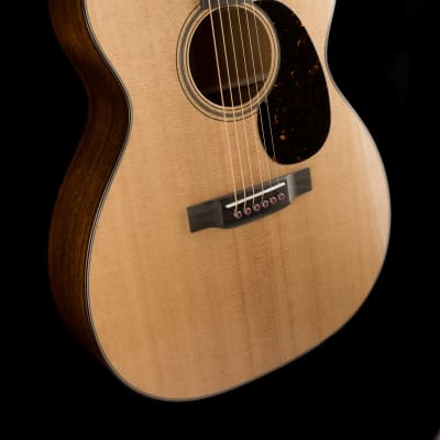 Martin 000-18 Modern Deluxe Acoustic Guitar With Case image 8