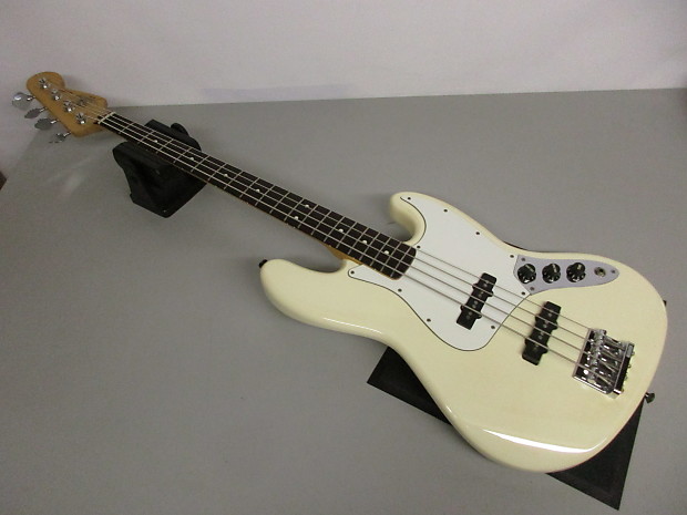 Fender MIM Jazz Bass 1993 White