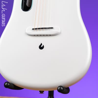 Lava Music LAVA ME 4 Carbon 36" Smart Acoustic-Electric Guitar White (w/ Airflow Bag) image 4