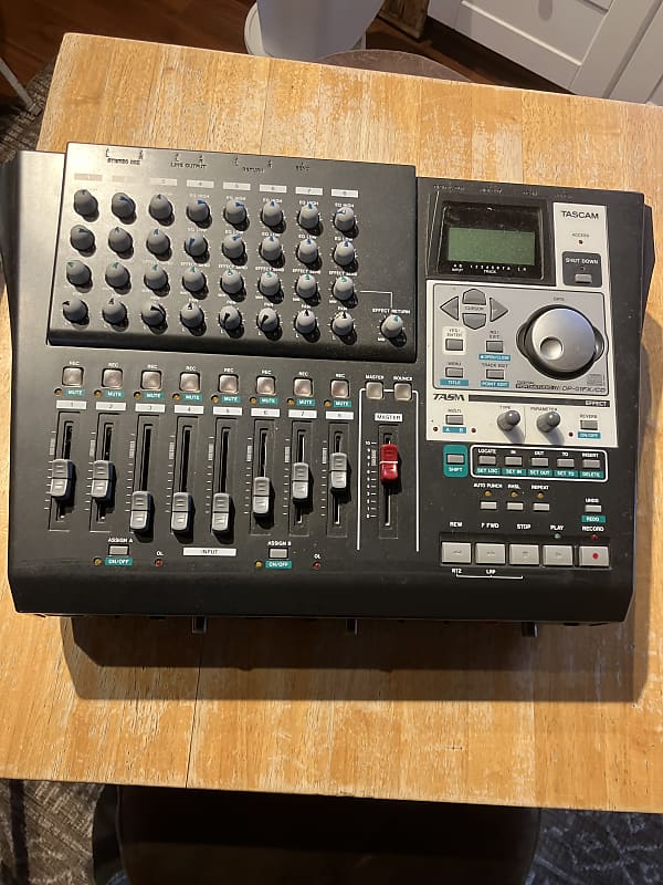 TASCAM DP01FX/CD Reverb