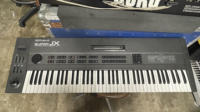 Roland Super JX-10 76-Key Polyphonic Synthesizer 1986 - 1990 - Black