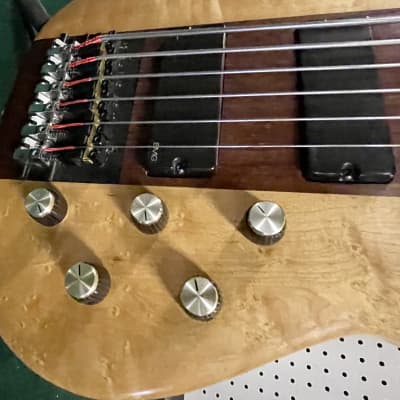 Vadim Custom Boutique Bass - Canadian Made 6 String Custom Hand Made Bass with Midi Interface and Case image 5