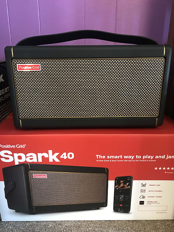 Positive Grid Spark 40 40-Watt 2x4" Modeling Guitar Combo 2020 - Present - Black image 1